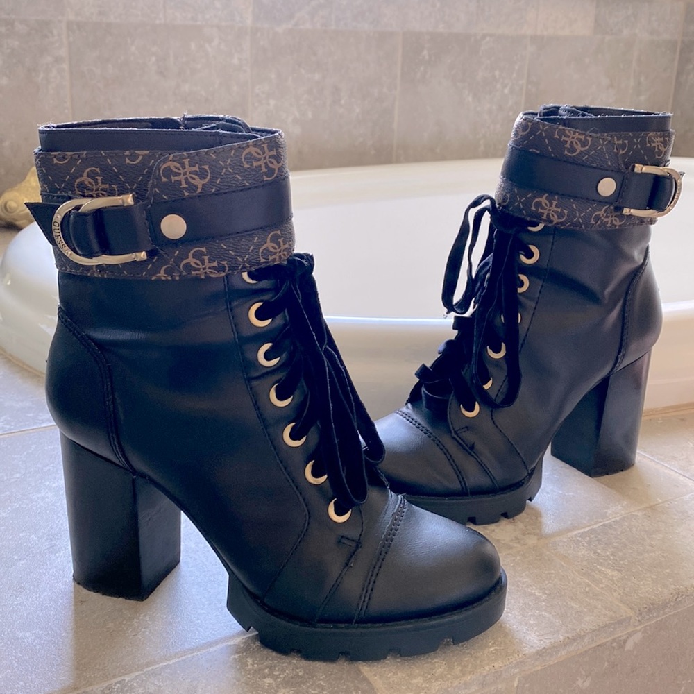 Y2K Guess Ankle Boots Velvet Laces